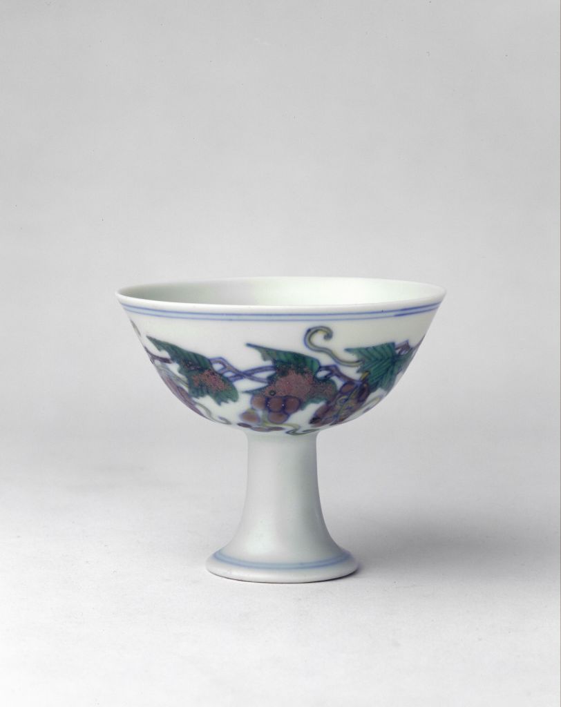 图片[1]-Colorful Grapevine High Feet Cup-China Archive